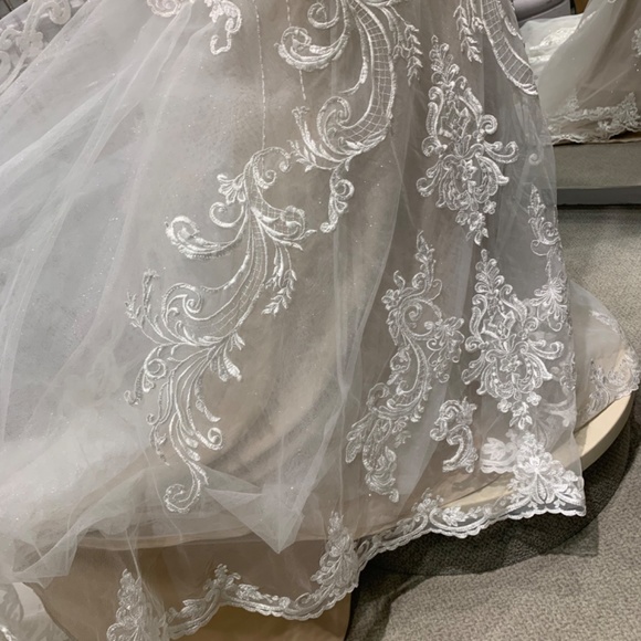 Wedding - Picture 10 of 12